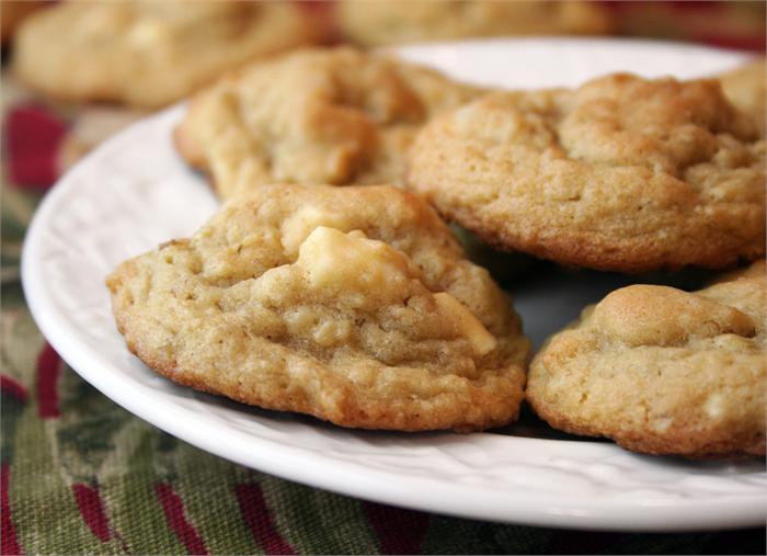 Macadamia Nut and White Chocolate Chip Cookie Mix (A Large Premium Mix)